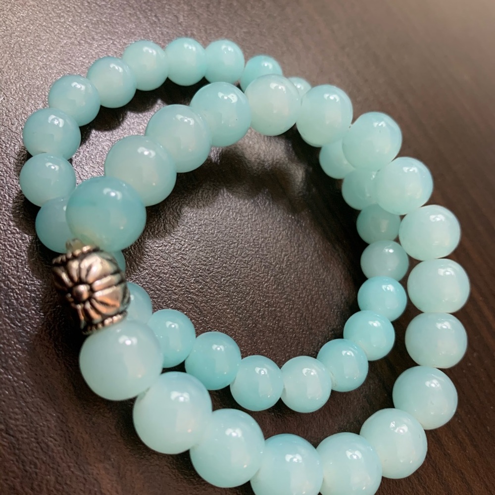 NEW! Sassy & Stretchy Light Sky Blue Bead Bracelet
